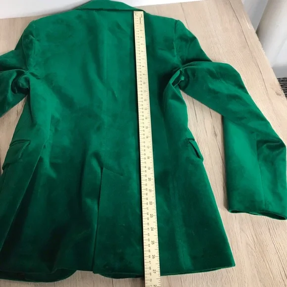 Zara Emerald Green Velvet Fitted Tailored Blazer Women’s size M Limited edit NWT - Picture 8 of 9